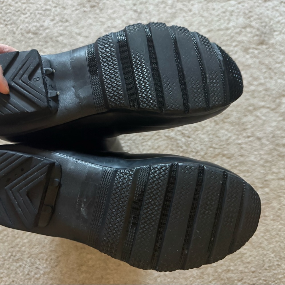 Hunter reasonable offers only - Picture 5 of 5